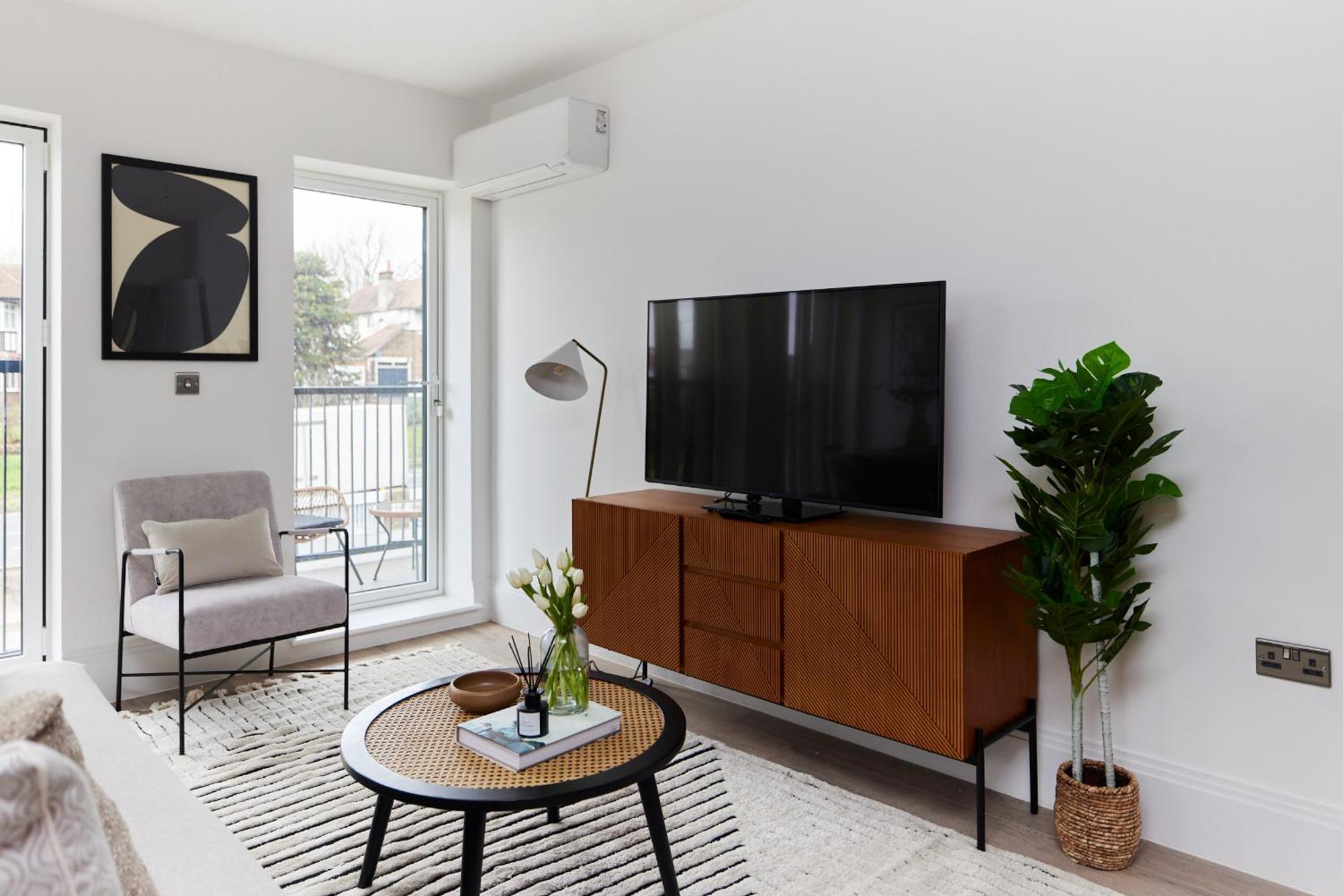 The Wembley Park Wonder - Charming 2Bdr Flat With Balcony Appartement Londen Buitenkant foto